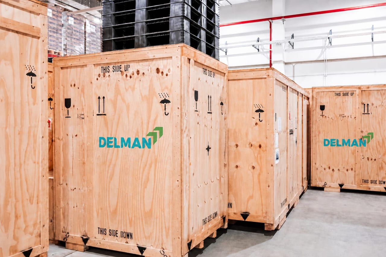 Export packing and crating of cargo